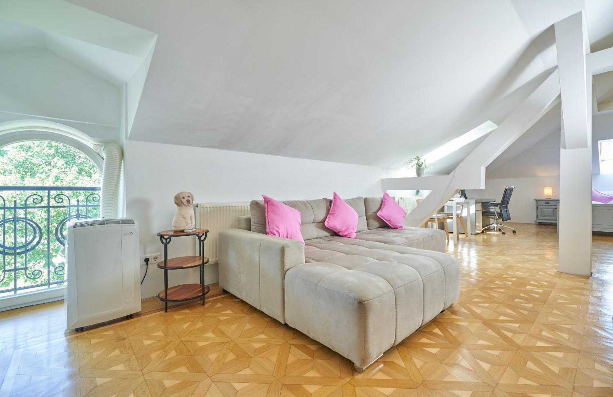 Big Apartment In Guesthouse Μπάντεν Εξωτερικό φωτογραφία
